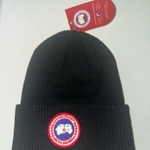 Canada Goose Black Ribbed Beanie
